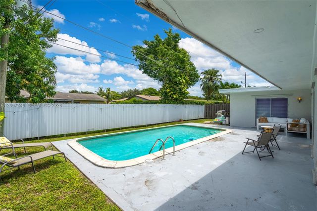 11911 NW 32nd Manor, Sunrise, FL 33323