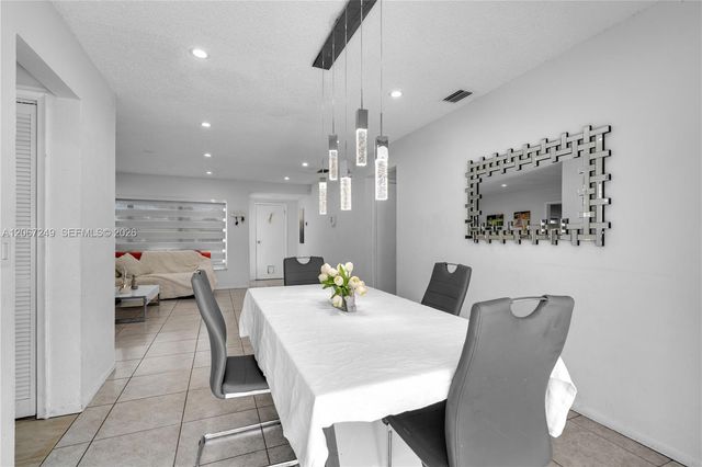 11911 NW 32nd Manor, Sunrise, FL 33323