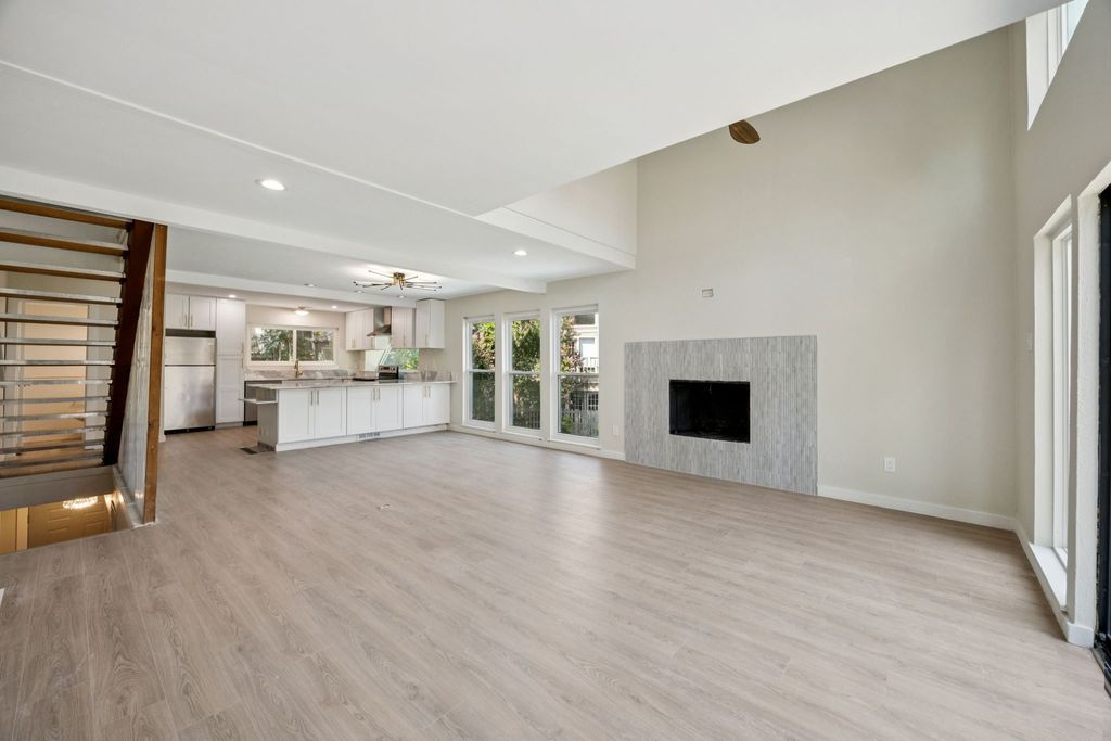 6808 Eastridge Drive D1, Dallas, TX 75231