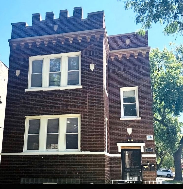 1801 N Lotus Avenue 2, Chicago, IL 60639