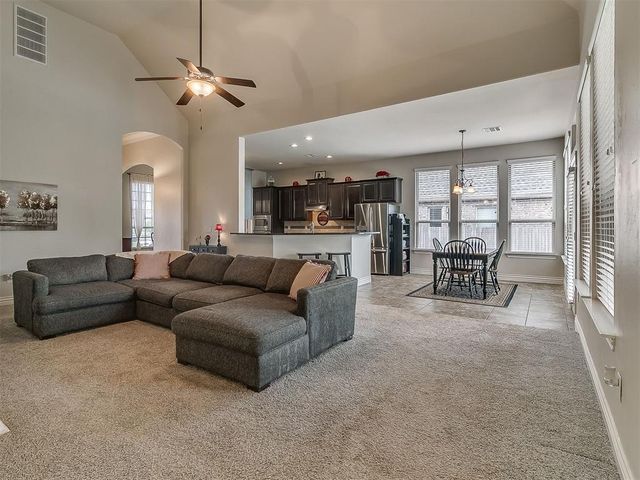 6213 NW 161st Circle, Edmond, OK 73013