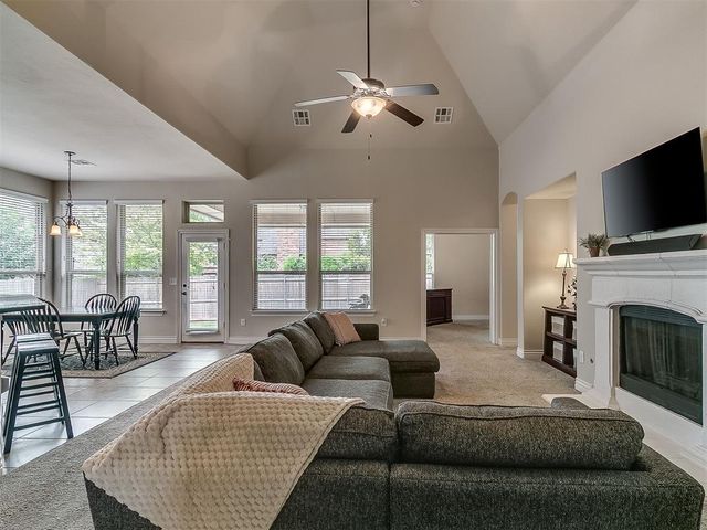 6213 NW 161st Circle, Edmond, OK 73013