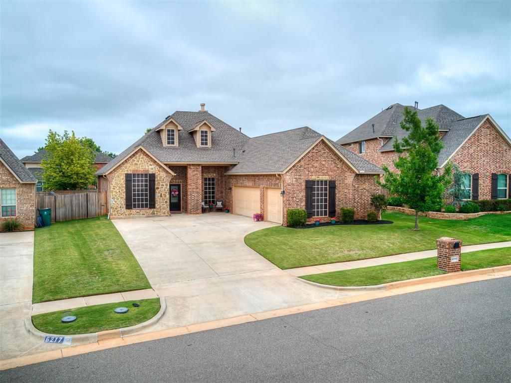 6213 NW 161st Circle, Edmond, OK 73013