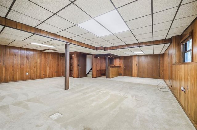 11901 Harrison Drive, Kansas City, MO 64146