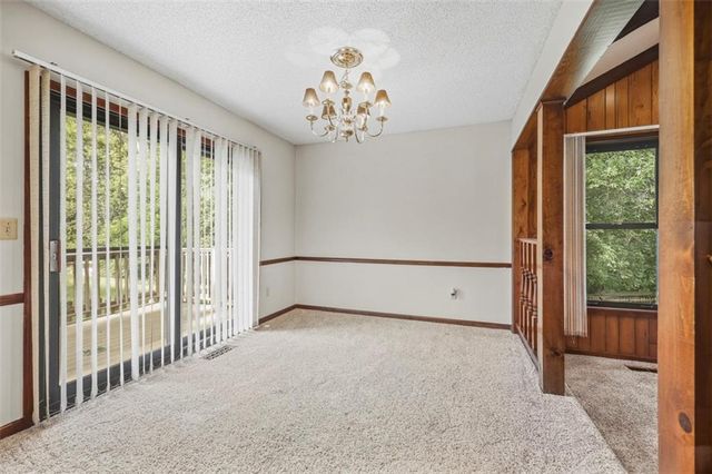 11901 Harrison Drive, Kansas City, MO 64146