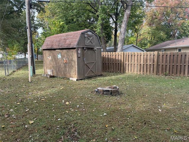 1137 Warren Street, Jerseyville, IL 62052