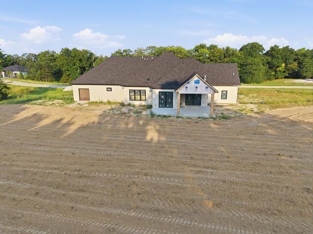 8630 S LAGOS DR, Columbia, MO 65203