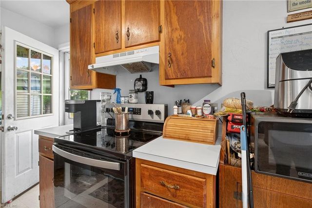 305 N 5th ST, Suffolk, VA 23434