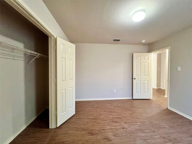 2804 Cameron Way, Mesquite, TX 75181