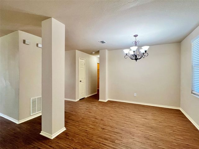 2804 Cameron Way, Mesquite, TX 75181