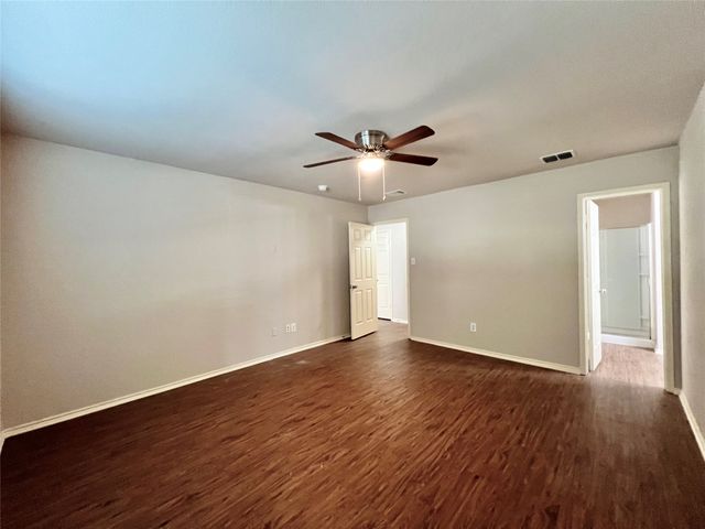 2804 Cameron Way, Mesquite, TX 75181