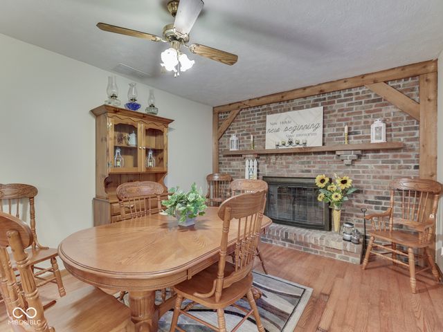8879 S Slevins Drive, Nineveh, IN 46164
