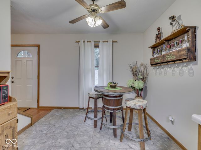 8879 S Slevins Drive, Nineveh, IN 46164