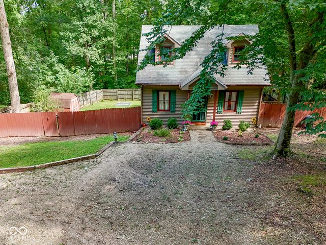 8879 S Slevins Drive, Nineveh, IN 46164