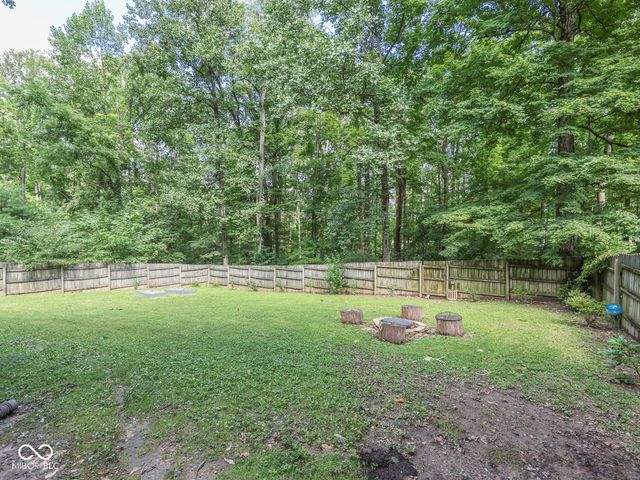 8879 S Slevins Drive, Nineveh, IN 46164