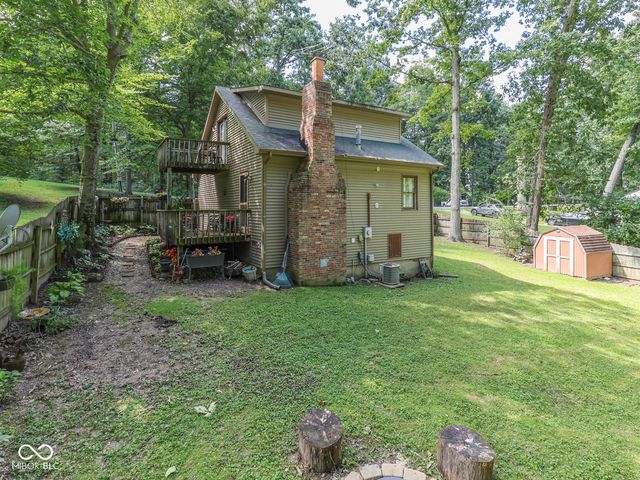 8879 S Slevins Drive, Nineveh, IN 46164