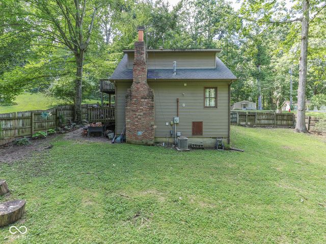8879 S Slevins Drive, Nineveh, IN 46164