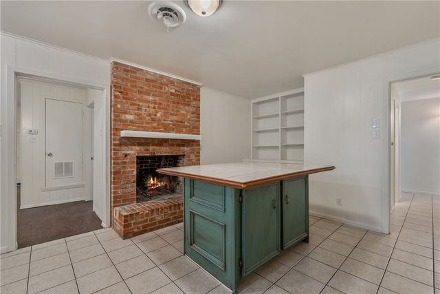 703 Lee Avenue, College Station, TX 77840