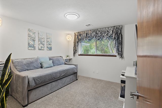 364 Genverna Glen, Grants Pass, OR 97527