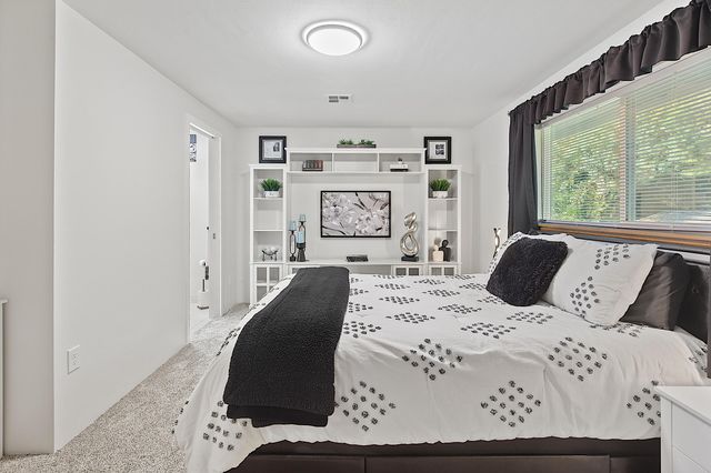 364 Genverna Glen, Grants Pass, OR 97527