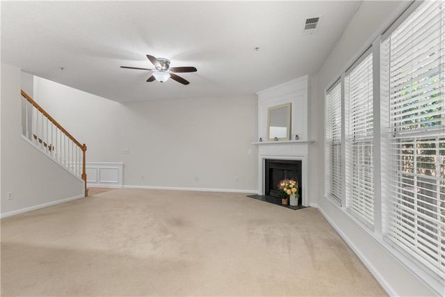 184 Regent Place, Woodstock, GA 30188