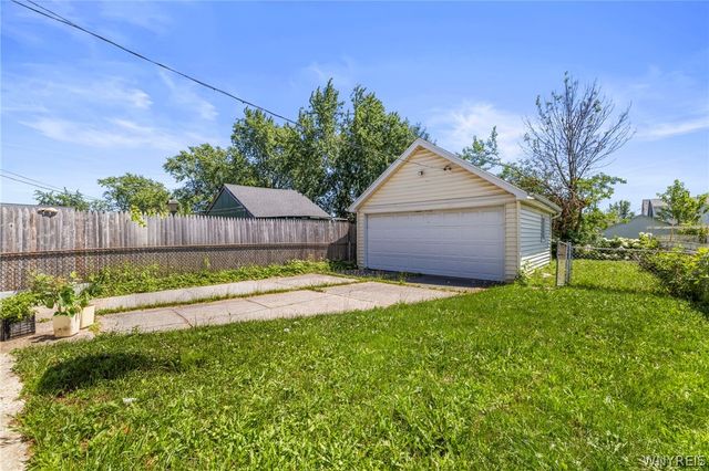 101 David Avenue, Cheektowaga, NY 14225
