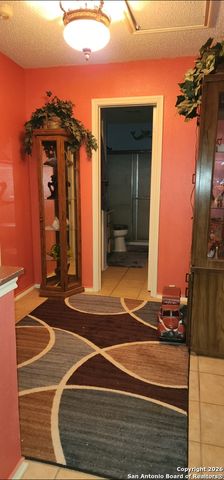 7042 Congressional, San Antonio, TX 78244