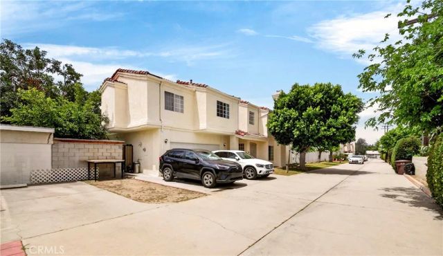 4242 Maxson, El Monte, CA 91732