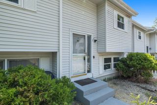 83 Bismark Street # 83, Manchester, NH 03102