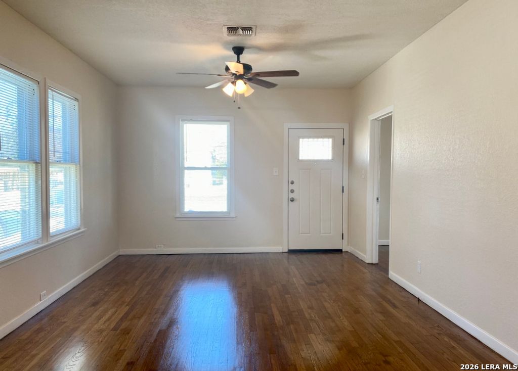 134 Ward Ave, San Antonio, TX 78223