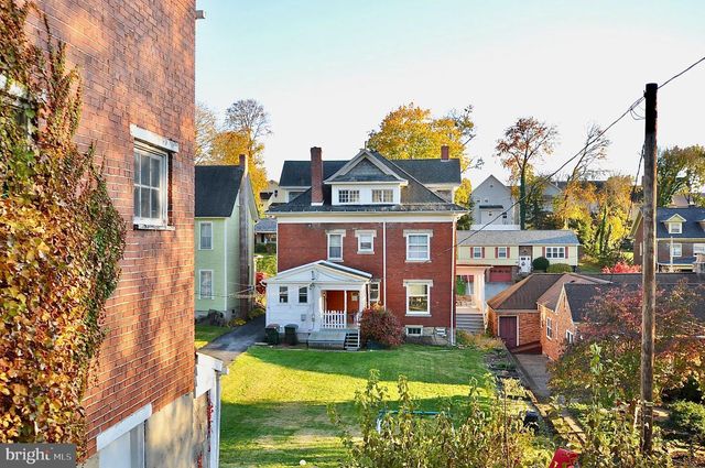 325 E LINN ST, Bellefonte, PA 16823