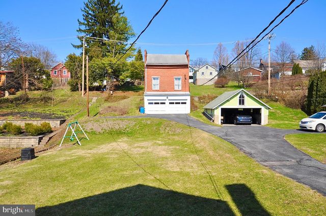 325 E LINN ST, Bellefonte, PA 16823