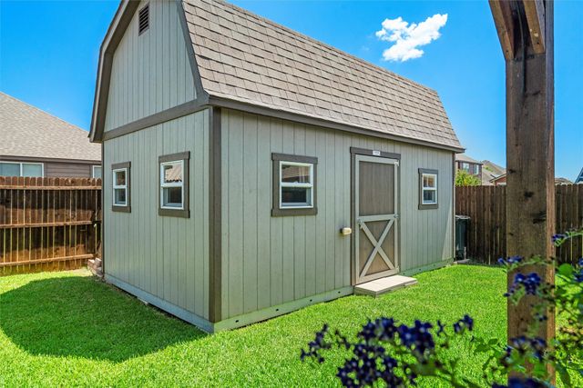 116 Cimmaron Court, Alvarado, TX 76009