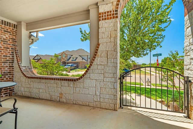116 Cimmaron Court, Alvarado, TX 76009