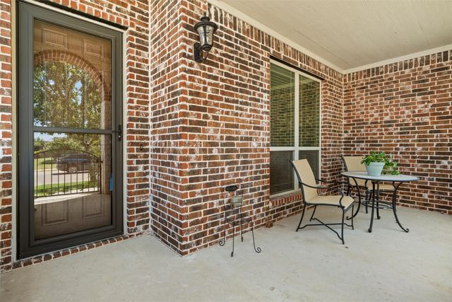 116 Cimmaron Court, Alvarado, TX 76009