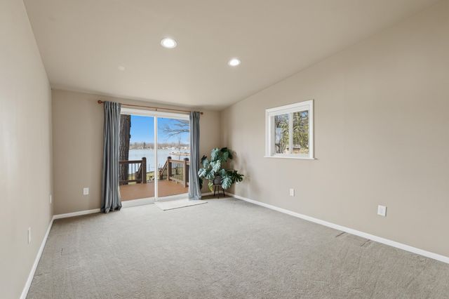 1700 S Hughes Road, Genoa Twp, MI 48114