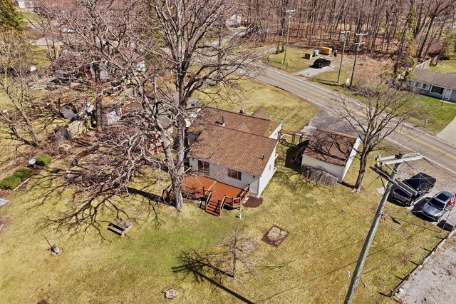 1700 S Hughes Road, Genoa Twp, MI 48114