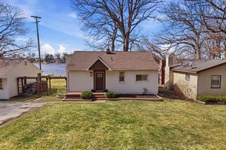 1700 S Hughes Road, Genoa Twp, MI 48114