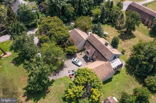 36 WHITE PINE RD, Chesterfield, NJ 08515