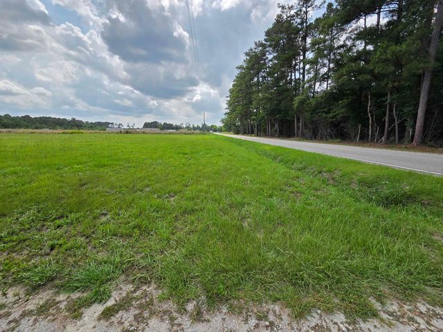 6397 Norton Rd., Green Sea, SC 29545