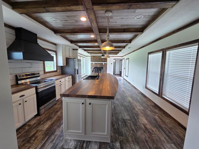 6397 Norton Rd., Green Sea, SC 29545