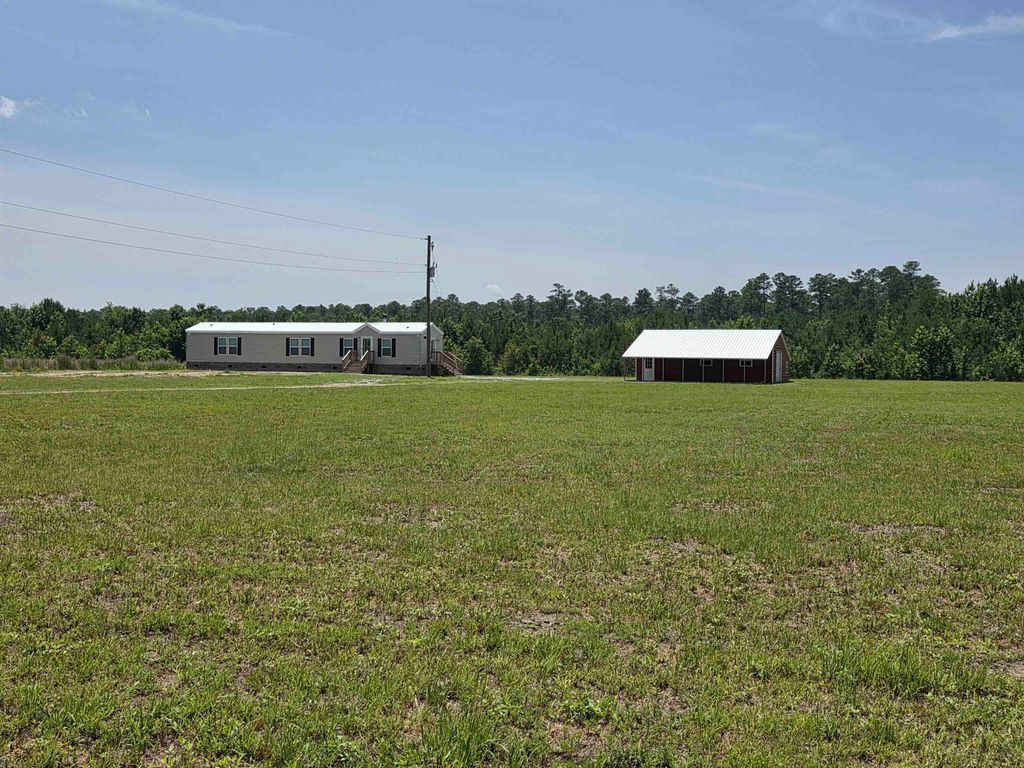 6397 Norton Rd., Green Sea, SC 29545