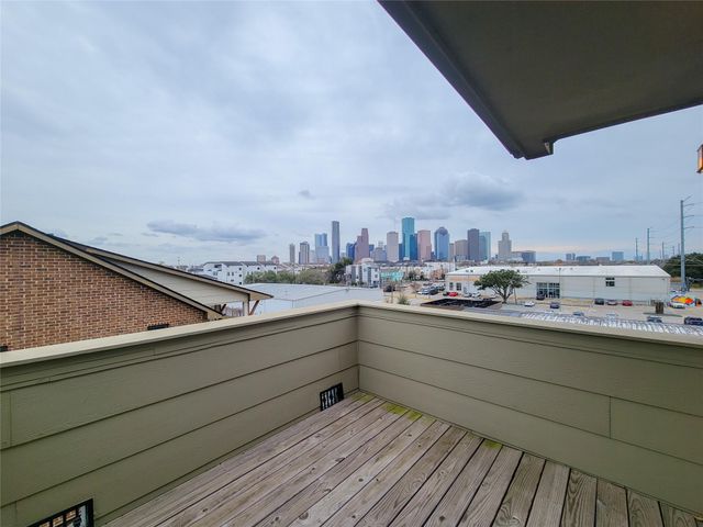 1602 White Street, Houston, TX 77007