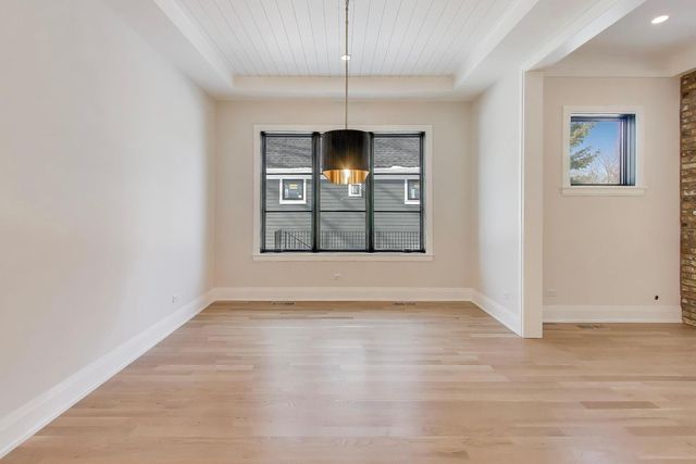 2938 Indianwood Road, Wilmette, IL 60091