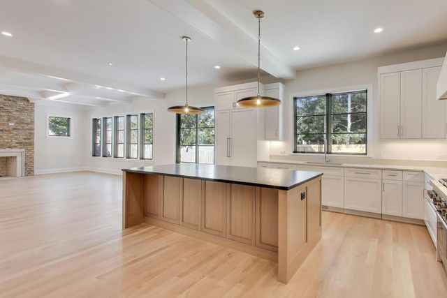 2938 Indianwood Road, Wilmette, IL 60091