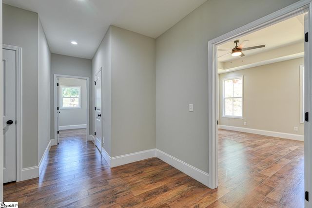 82 Old Schoolhouse Road, Spartanburg, SC 29307