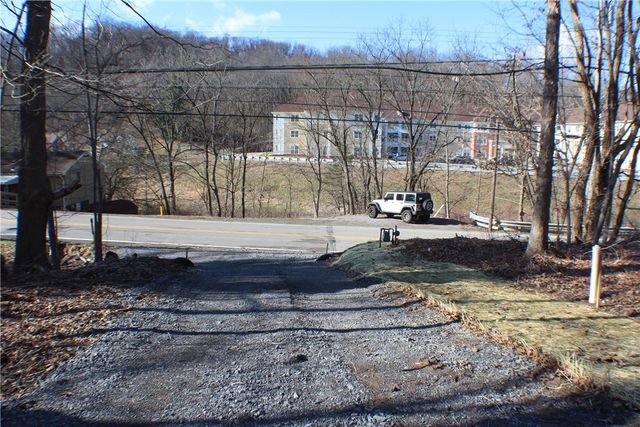 3376 Saxonburg Boulevard, Indiana Twp, PA 15116