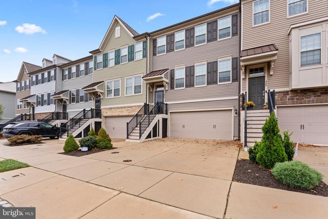 484 ROWAN ST, Warminster, PA 18974