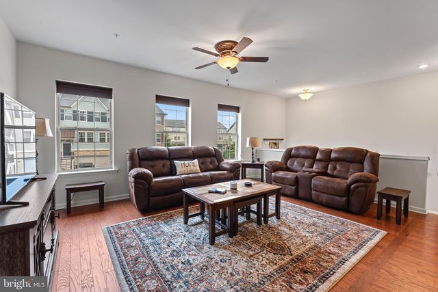 484 ROWAN ST, Warminster, PA 18974