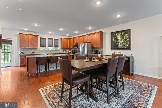 484 ROWAN ST, Warminster, PA 18974